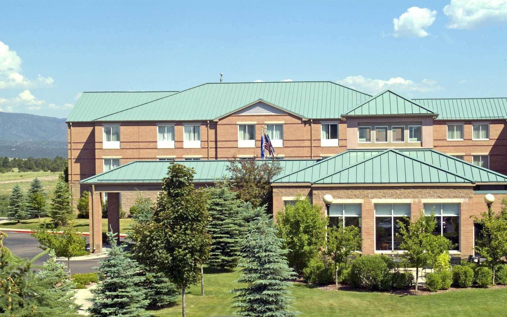 Hilton Garden Inn Colorado Springs Exterior photo